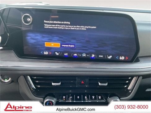 Used 2025 Chevrolet Tahoe Z71 image 12