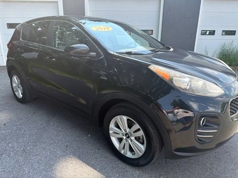 Used 2018 Kia Sportage LX AWD/4WD image 6