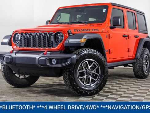 Used 2024 Jeep Wrangler Unlimited Rubicon w/ Technology Group image 2