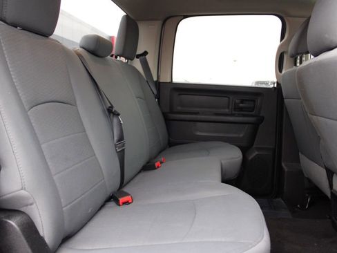 Used 2016 RAM 1500 Express image 22