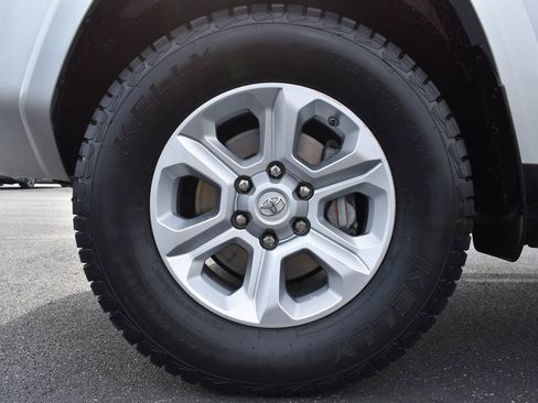 Used 2021 Toyota 4Runner SR5 Premium w/ Moonroof Package image 17