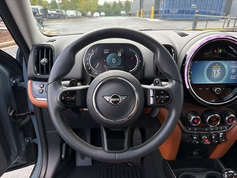 Used 2023 MINI Cooper Countryman S w/ Signature Upholstery Package FWD image 10