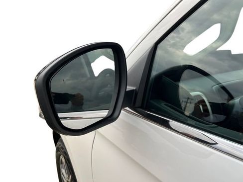 New 2026 Ford Expedition Active AWD/4WD image 19