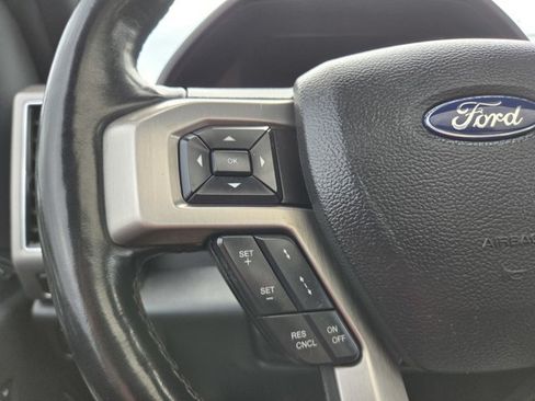 Used 2022 Ford F250 Platinum AWD/4WD image 21