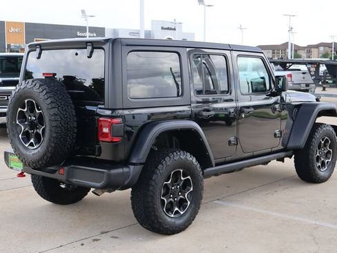 Used 2023 Jeep Wrangler Unlimited Rubicon w/ LED Lighting Group AWD/4WD image 6