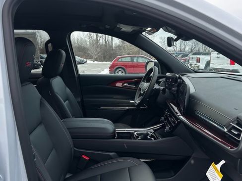 New 2026 Chevrolet Traverse Z71 w/ Driver Confidence Package image 53