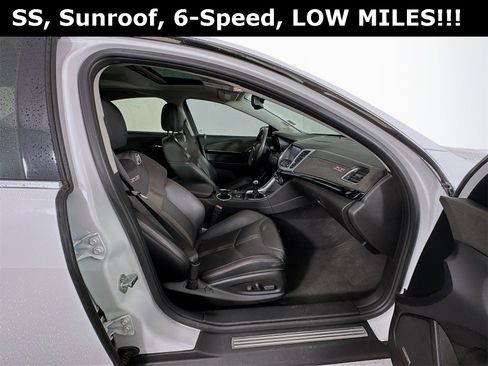 Used 2016 Chevrolet SS image 30