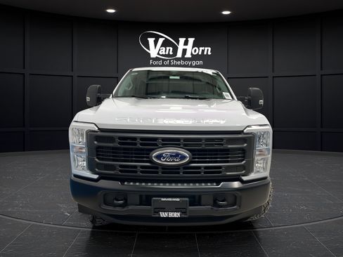 Used 2025 Ford F250 XL w/ XL Off-Road Package AWD/4WD image 8