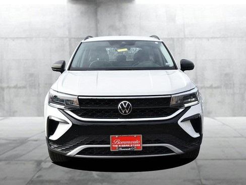 Used 2024 Volkswagen Taos S image 4