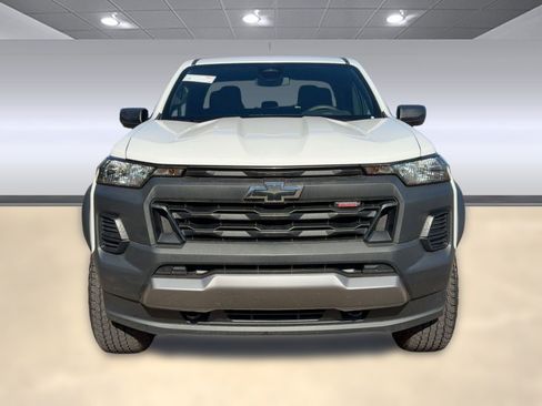 Used 2024 Chevrolet Colorado Trail Boss w/ Advanced Trailering Package image 4