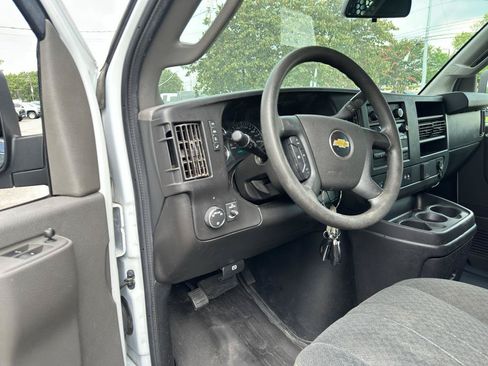 Used 2021 Chevrolet Express 2500 w/ Driver Convenience Package RWD image 23