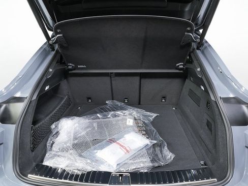 New 2026 Porsche Cayenne S image 29