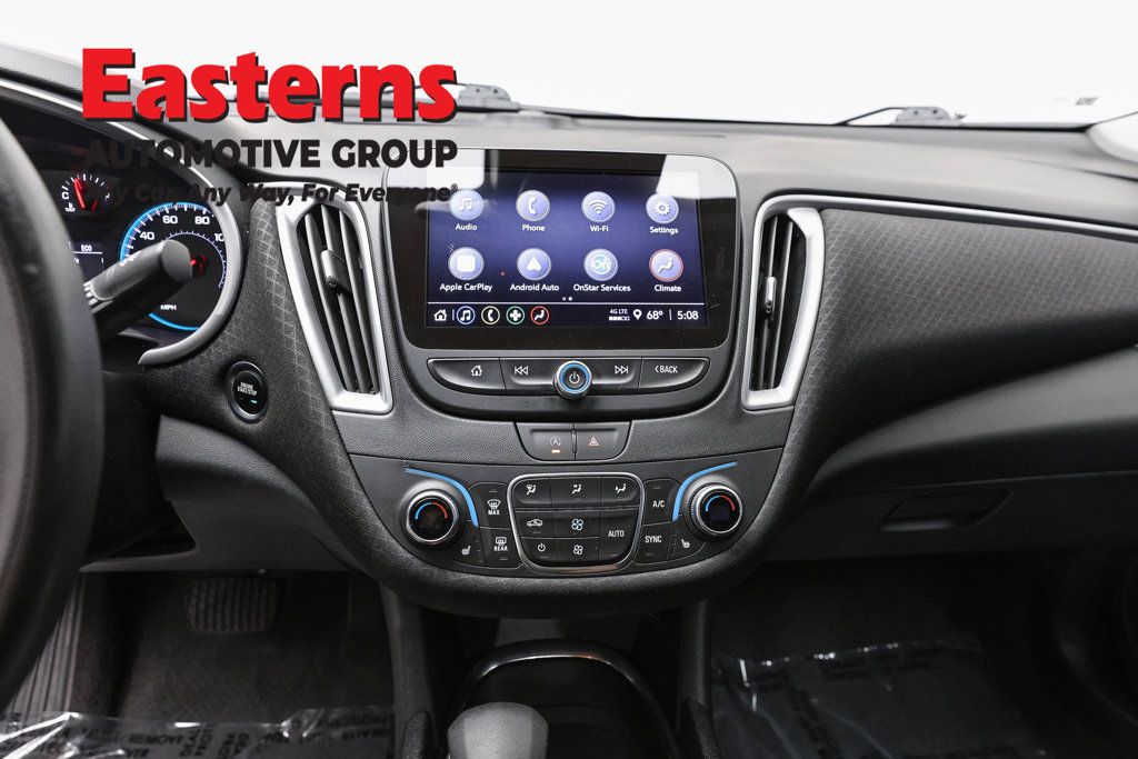 Used 2025 Chevrolet Malibu LT FWD image 14