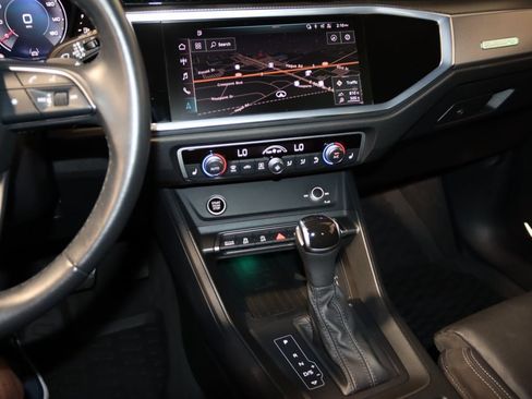 Used 2021 Audi Q3 2.0T Premium Plus w/ Premium Plus Package image 43