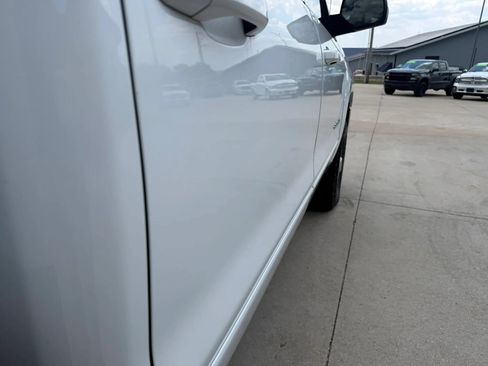 Used 2018 Chevrolet Silverado 2500 LT AWD/4WD image 66