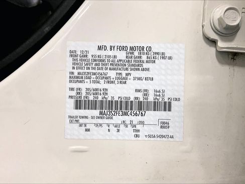 Used 2021 Ford EcoSport S FWD image 34