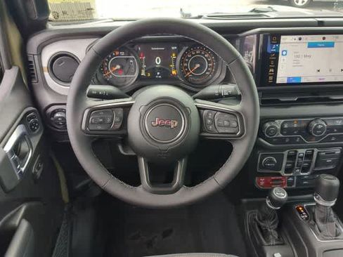 New 2026 Jeep Gladiator Sport image 21