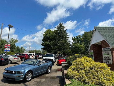 Used 2006 Ford Mustang GT Premium RWD image 1