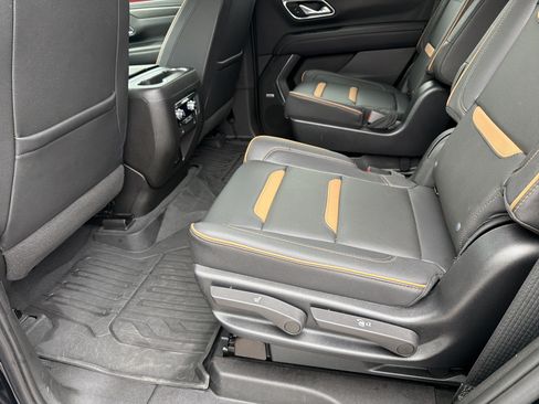 Certified 2023 GMC Yukon AT4 w/ AT4 Premium Plus Package AWD/4WD image 21