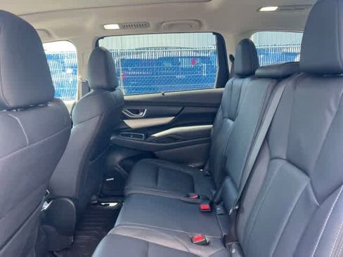 Used 2019 Subaru Ascent Limited w/ Popular Package #2A AWD/4WD image 16