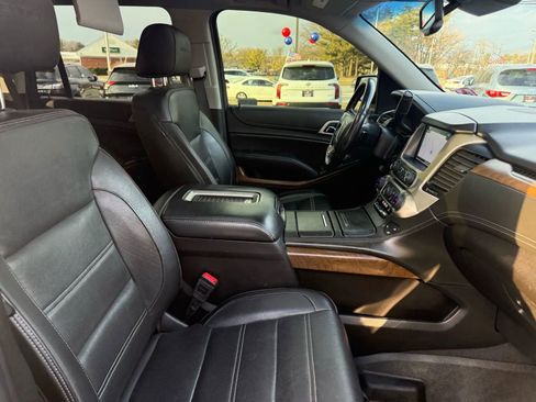 Used 2019 GMC Yukon Denali w/ Denali Ultimate Package AWD/4WD image 55
