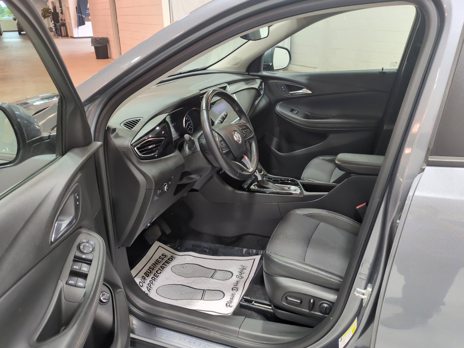 Used 2020 Buick Encore GX Select FWD image 16