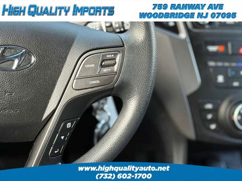 Used 2018 Hyundai Santa Fe Sport image 42