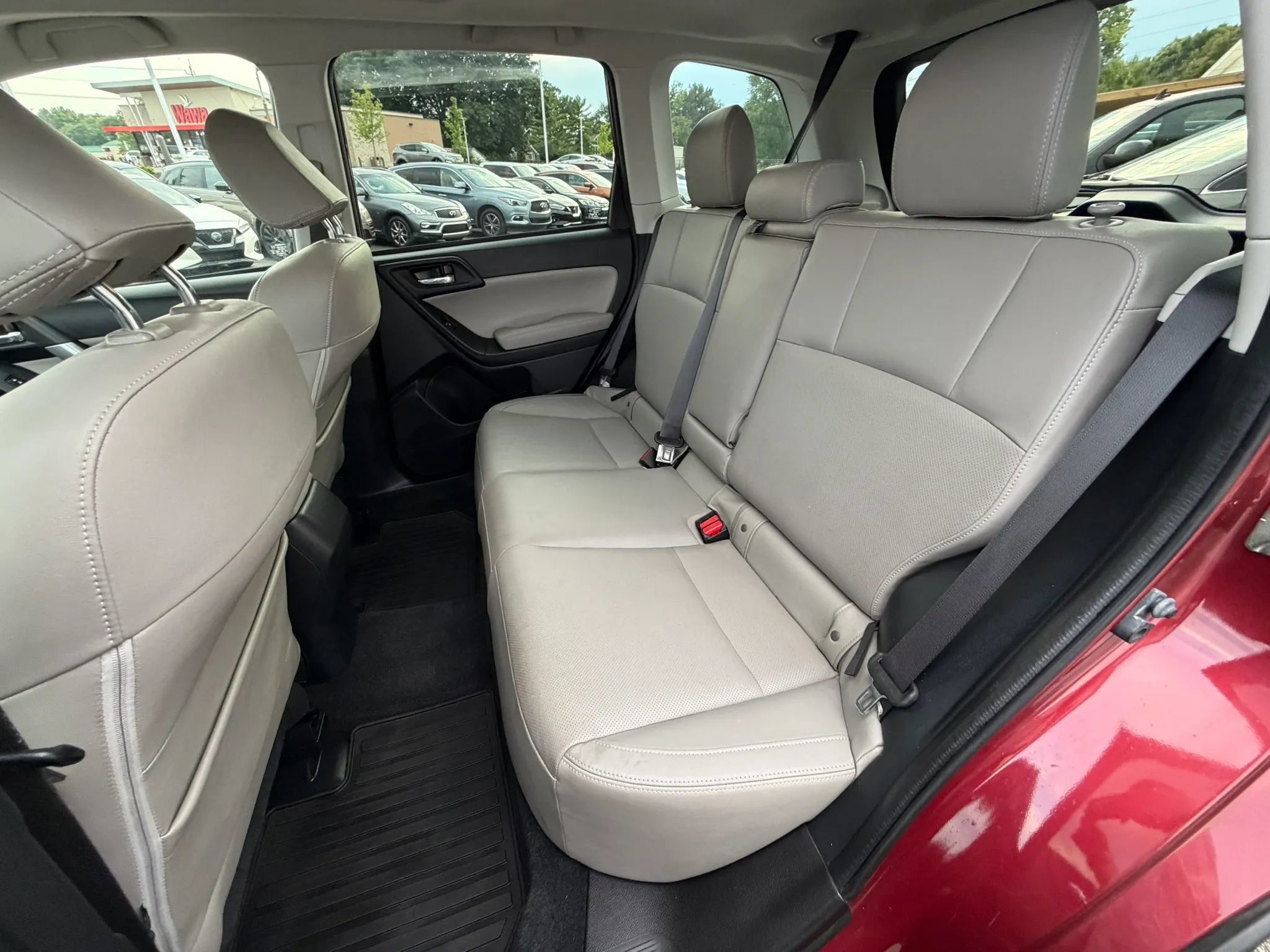 Used 2017 Subaru Forester 2.5i Limited AWD/4WD image 19
