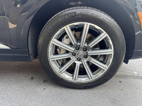 Used 2019 Audi Q7 3.0T Premium image 22