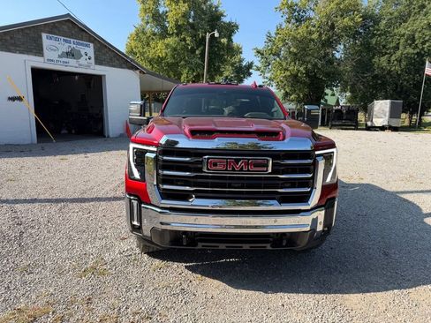 Used 2026 GMC Sierra 3500 SLT w/ SLT Convenience Package AWD/4WD image 1
