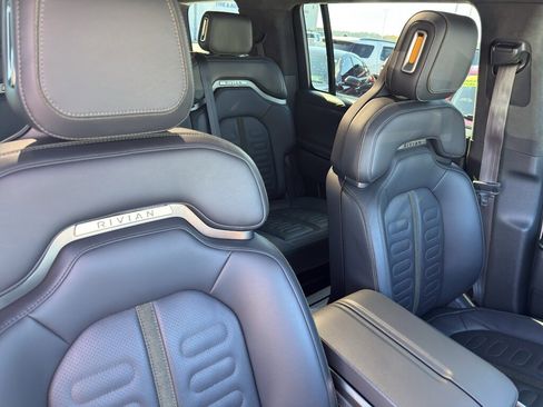 Used 2023 Rivian R1S Adventure image 26