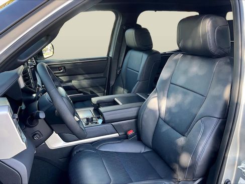 New 2026 Toyota Tundra Platinum image 9