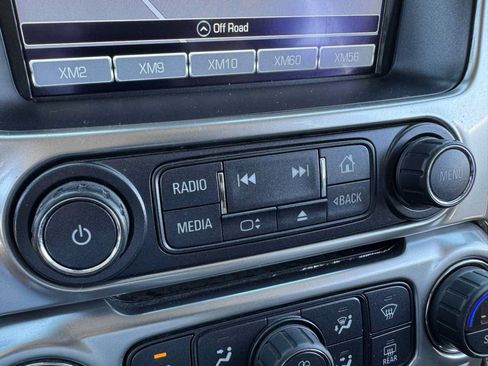 Used 2019 Chevrolet Tahoe LT AWD/4WD image 35