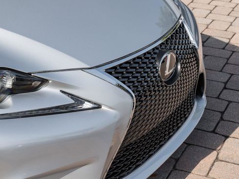 Used 2016 Lexus IS 200t image 20