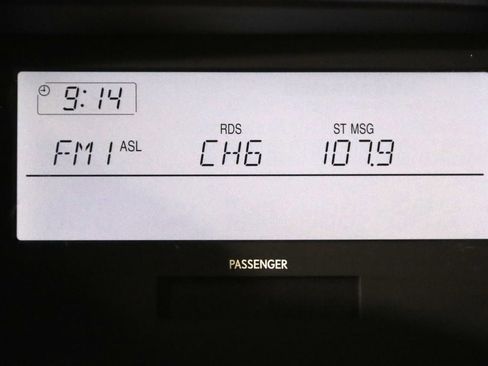 Used 2010 Lexus RX 350 2WD image 46