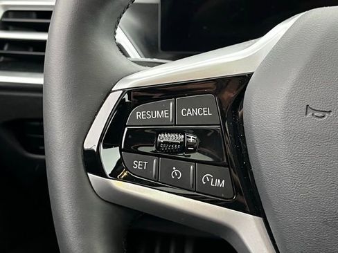 Used 2025 BMW i4 eDrive40 image 16