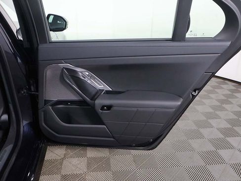 Used 2025 BMW 740i xDrive image 30