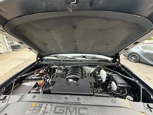 Used 2015 GMC Sierra 1500 Denali w/ Driver Alert Package AWD/4WD image 9