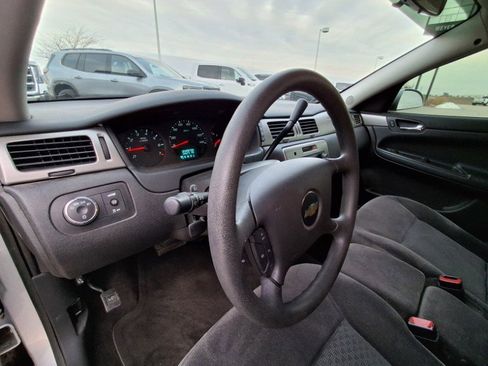 Used 2015 Chevrolet Impala Police image 9