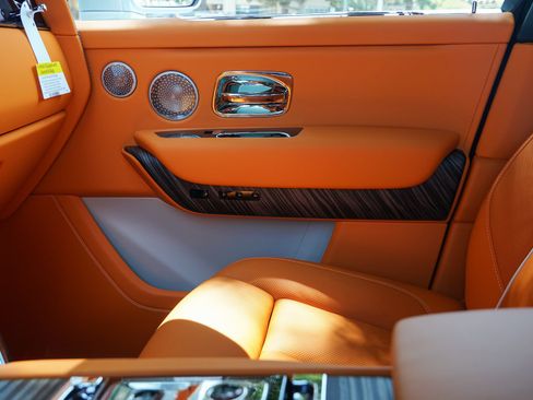 New 2026 Rolls-Royce Cullinan AWD/4WD image 19