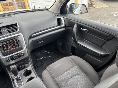 Used 2016 GMC Acadia SLE AWD/4WD image 22