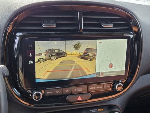 Certified 2025 Kia Soul EX FWD image 20