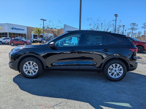 New 2026 Ford Escape Active w/ Active Premium Tech Pack image 7