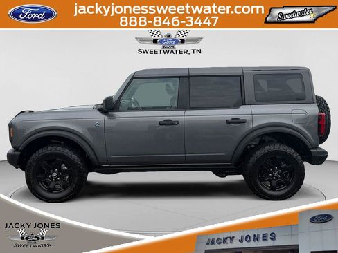 Certified 2024 Ford Bronco Black Diamond AWD/4WD image 3