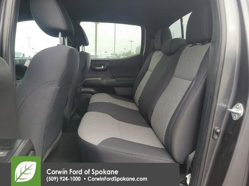 Used 2023 Toyota Tacoma TRD Sport w/ Black Out Package (TMS) image 11