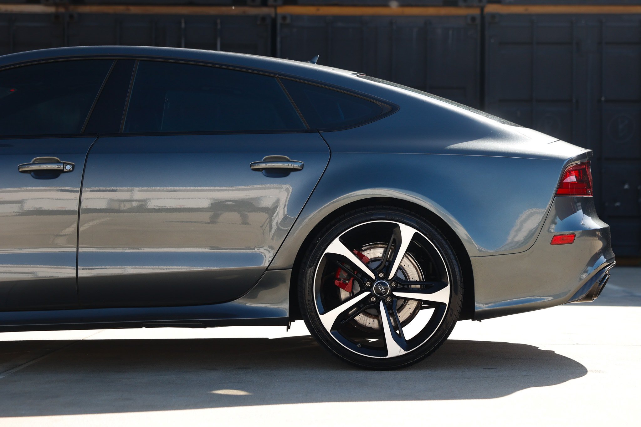 Used 2014 Audi RS 7 Prestige w/ Dynamic Package AWD/4WD image 31