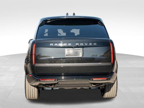 New 2025 Land Rover Range Rover SE image 5