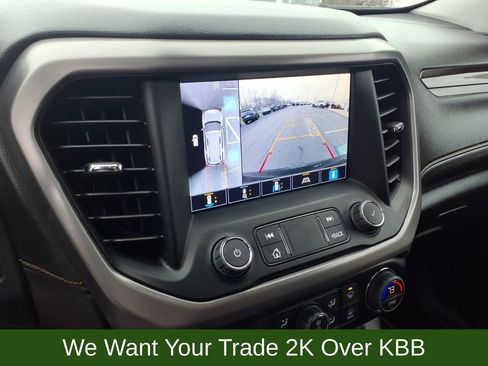 Used 2023 GMC Acadia AT4 w/ Technology Package image 17