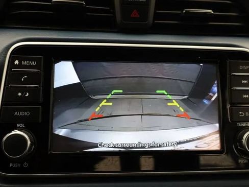 Used 2023 Nissan Versa SV FWD image 30