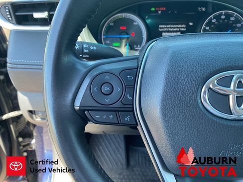 Certified 2024 Toyota Venza LE AWD/4WD image 33